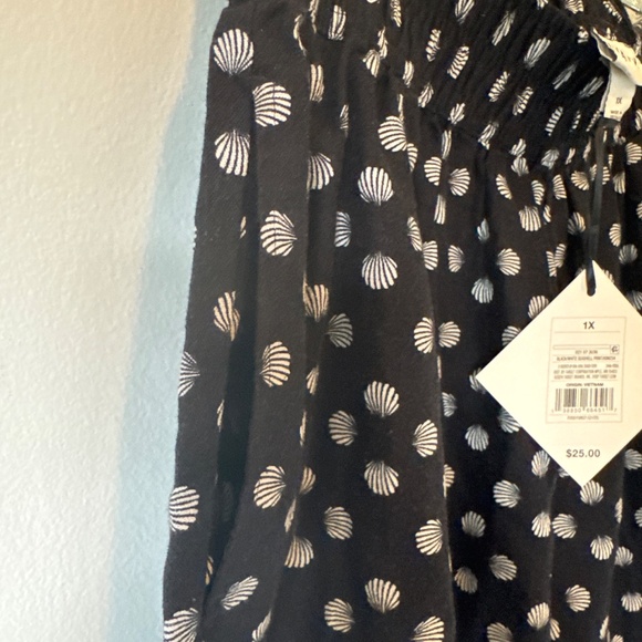 Ava and Viv linen blend seashell print short - Picture 5 of 7